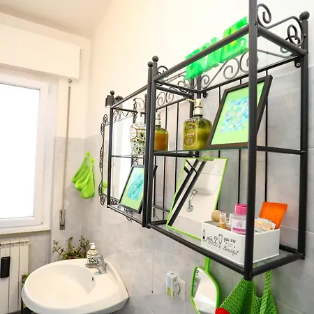 Apartament Aura Grazioso A Pochi Passi Dalla Metro A E C *